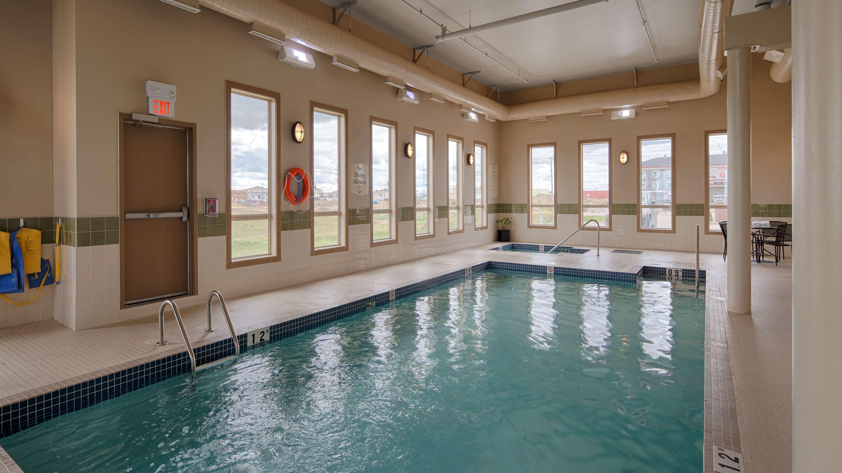 Best Western Plus Moose Jaw Exterior foto