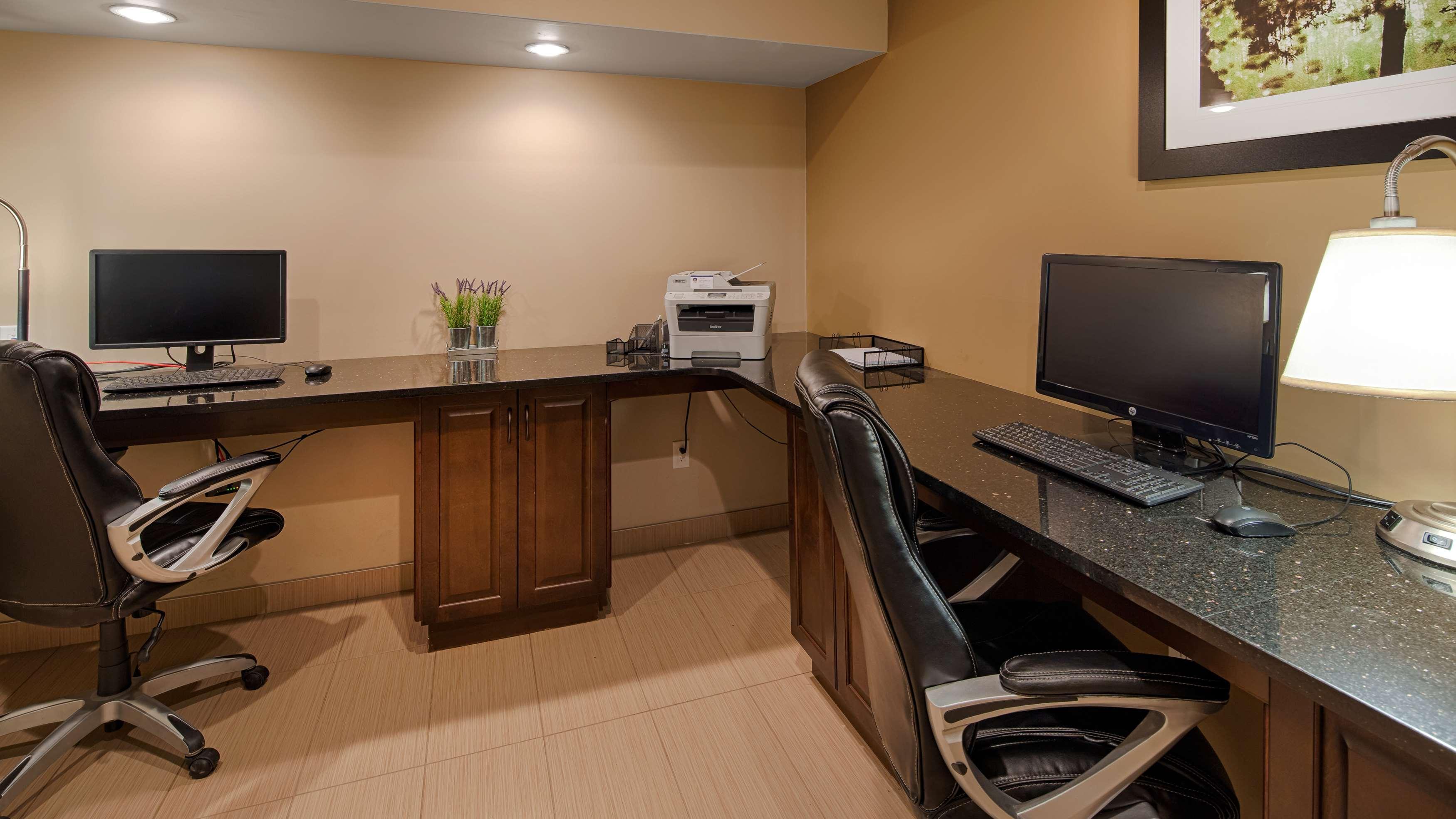 Best Western Plus Moose Jaw Exterior foto