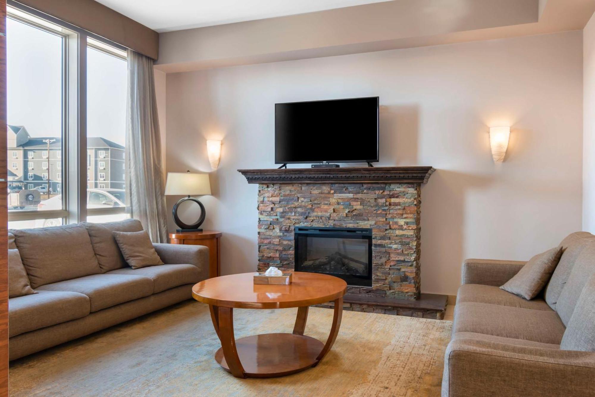 Best Western Plus Moose Jaw Exterior foto